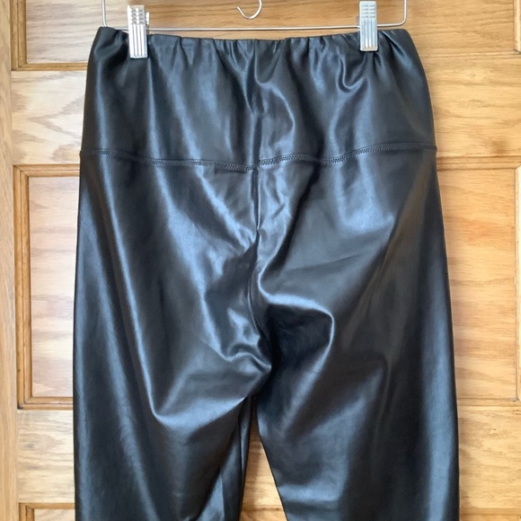WILFRED FREE Black Daria Vegan Leather Leggings Size M - Picture 5 of 10